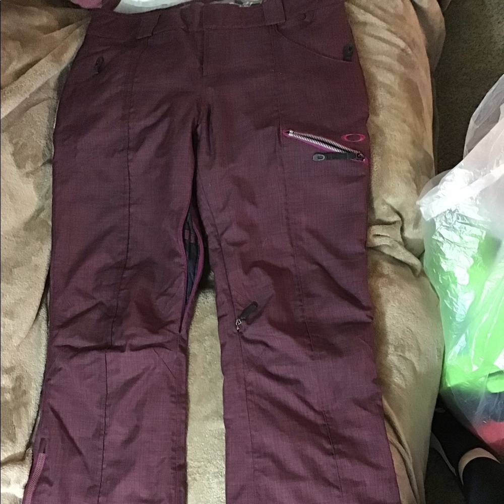Women’s Oakley Snow Pants